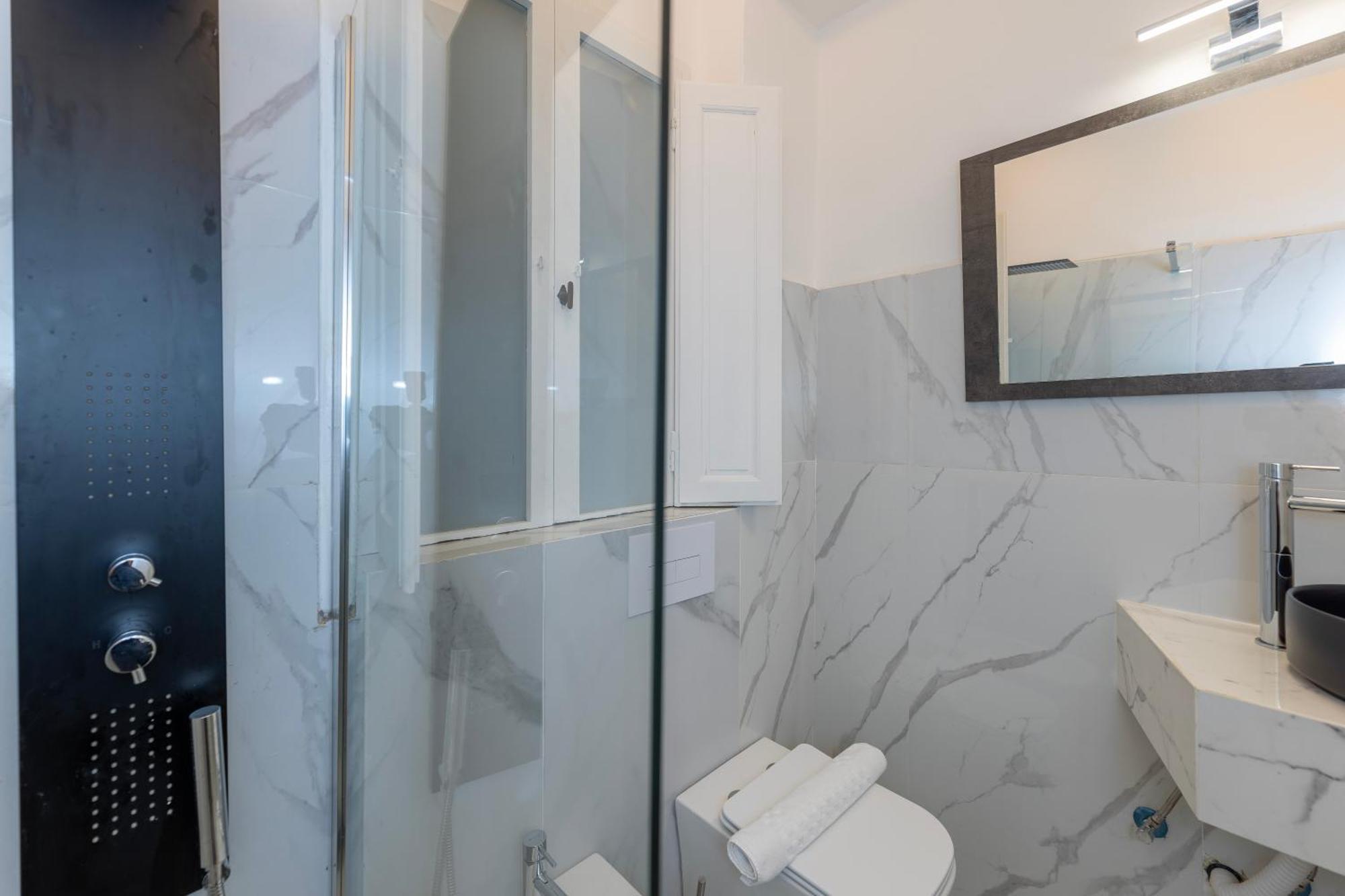 Pitti 13 Residenza D'epoca Guest house