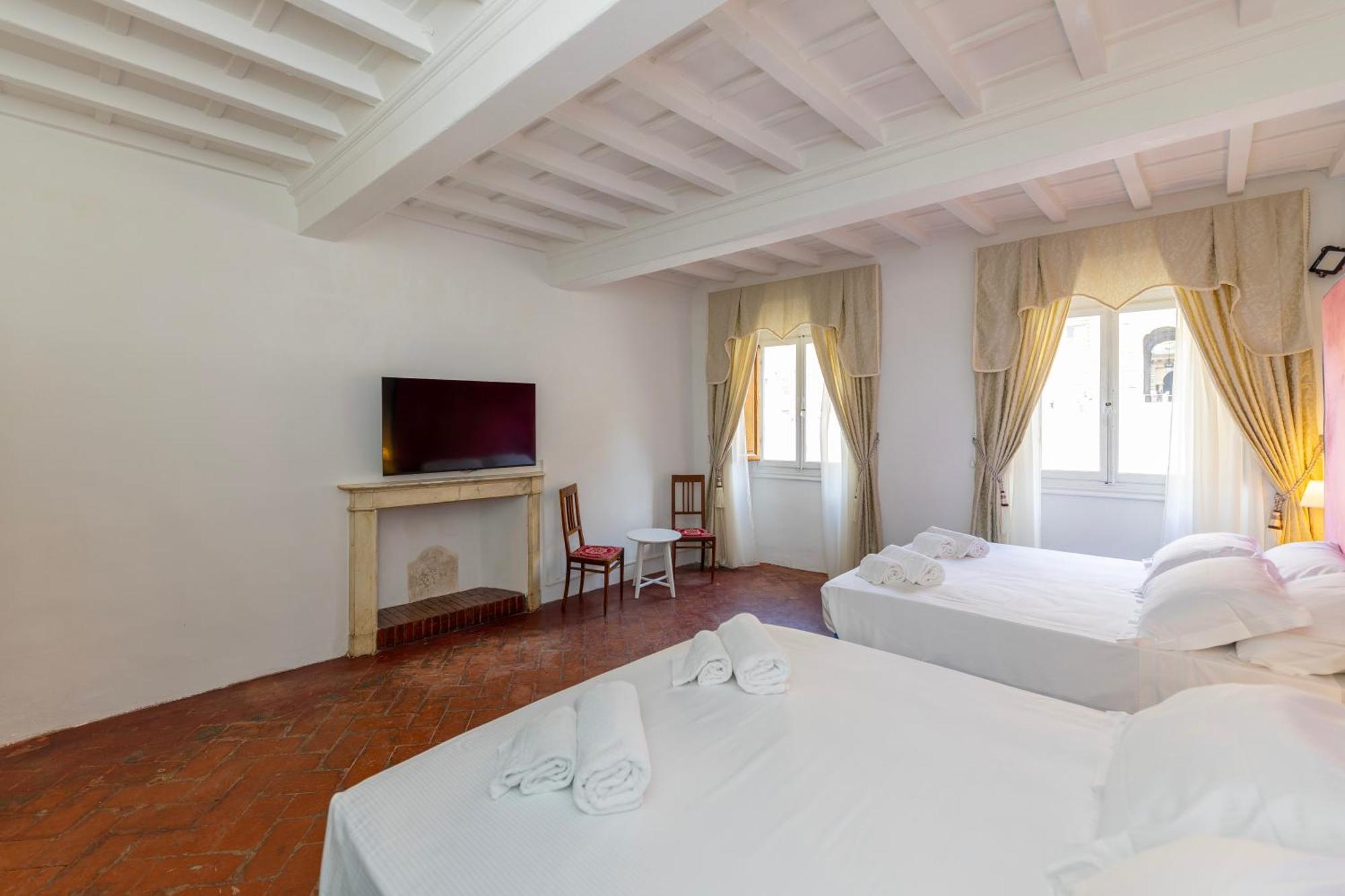 Pitti 13 Residenza D'epoca Guest house